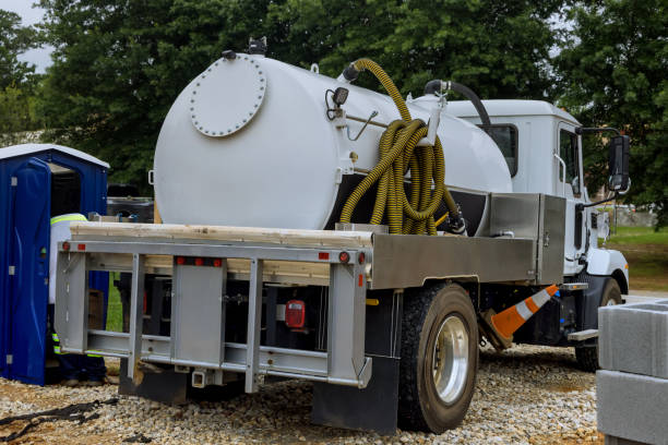 Best Portable toilet rental cost  in Lampasas, TX